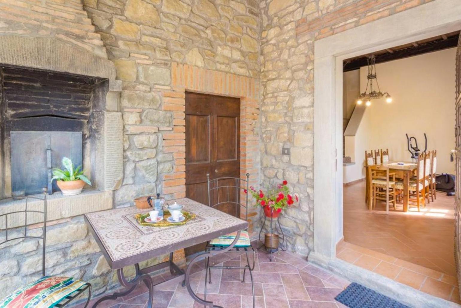 Villa Il Castello Ortignano Raggiolo المظهر الخارجي الصورة